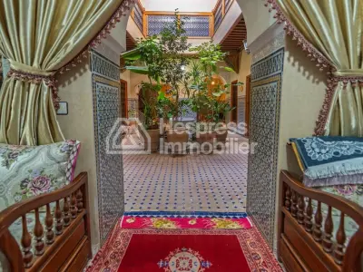 Riad à vendre 162 m² Titré place de jamaa El Fna M