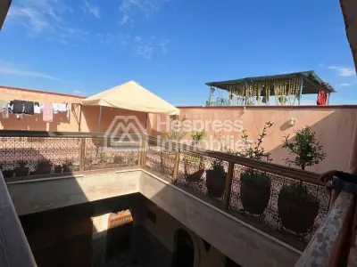 Riad à vendre 162 m² Titré place de jamaa El Fna M