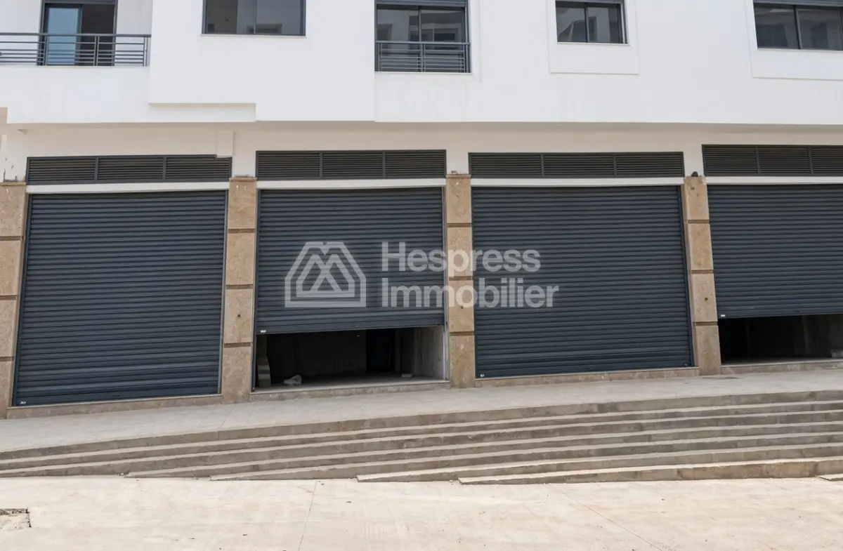 Shop for Sale 355 M² Allal El Fassi