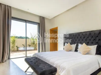 Furnished Villa for Sale 1500 m² Route de Ouarzazate