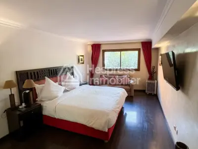 Duplex Meublé À Vendre 200 M² À Marrakech