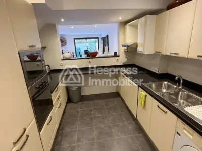 Duplex Meublé À Vendre 200 M² À Marrakech