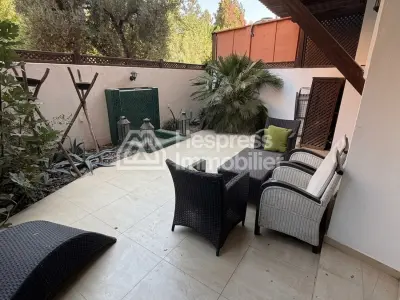 Duplex Meublé À Vendre 200 M² À Marrakech