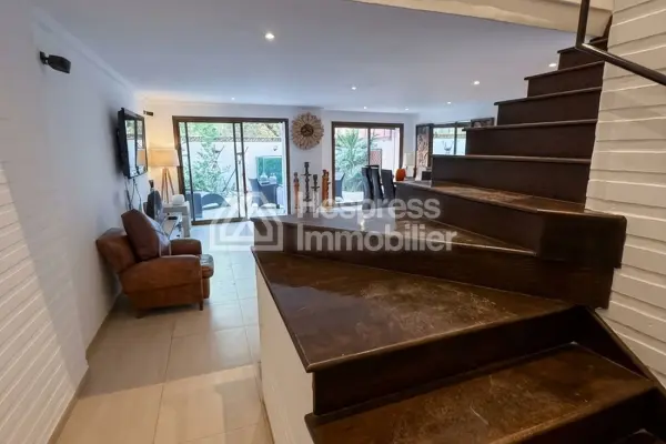 Furnished Duplex for Sale 200 M² in Marrakech