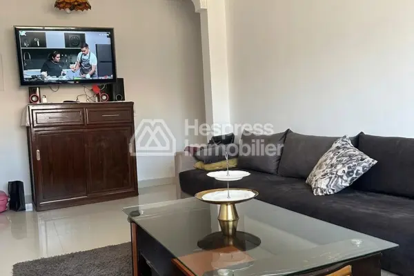 Apartment for rent, 65 m², in Charaf