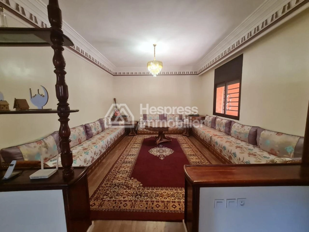 Villa for sale on the road to Casa 