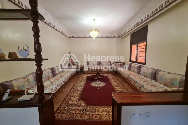 Villa for sale on the road to Casa 
