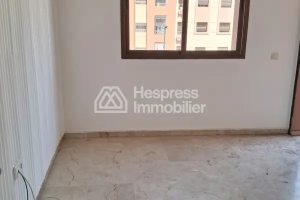Appart commercial à vendre 78 m² IZDHAR kech