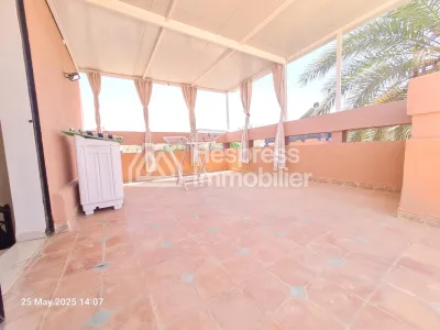 Villa for sale on the road to Casa 