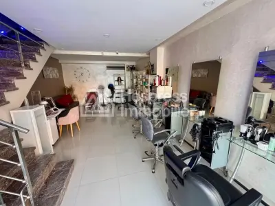 Centre Esthétique SAROUT à vendre 74m² Rt de Safi