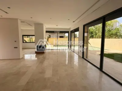 Luxury Villa for Sale, 510 m², Amelkis