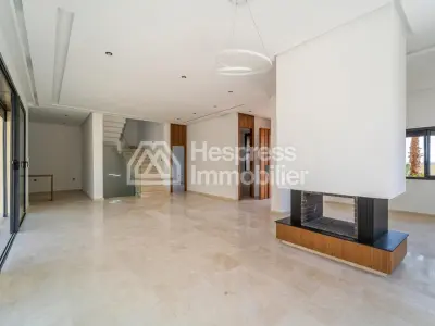 Luxury Villa for Sale, 510 m², Amelkis
