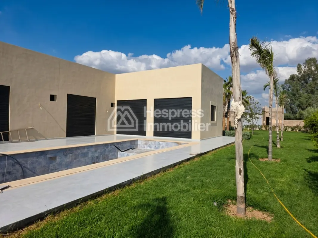 Villa for sale, 3200 m², km 19, Sidi Abdellah Ghiate