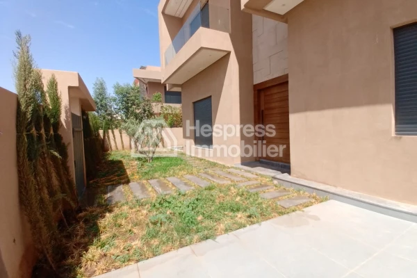 Luxurious and contemporary villa in Noria Golf Marrakech
