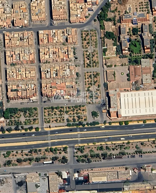Local 1460 m² a Vendre Av Hassan 2 Marrakech