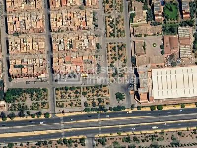 Local 1460 m² a Vendre Av Hassan 2 Marrakech