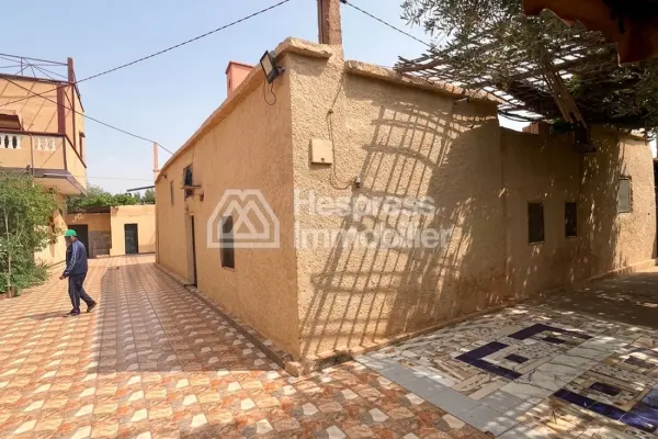 2-hectare farm for sale on the Fes road Marrakech