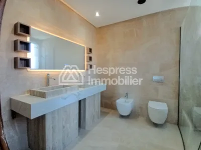 Villa luxueuse et contemporaine a Noria Golf Marrakech 