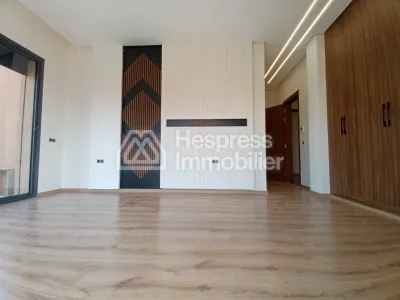 Villa luxueuse et contemporaine a Noria Golf Marrakech 