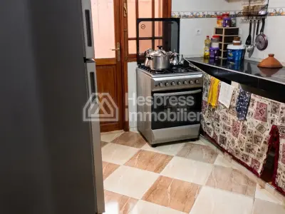 منزل بمساحة 87 مترًا مربعًا للبيع على طريق فاس مراكش