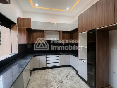 Vlla 312m² a vendre portes de marrakech targa kech