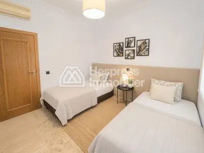 Opportunité à saisir. Appartement F3 Premium Meublé Résidence de luxe avec piscine & Jardin