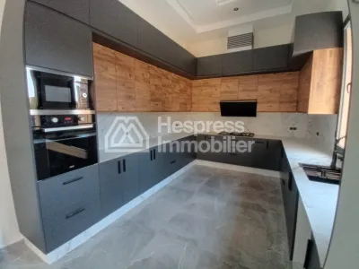 Villa luxueuse et contemporaine a Noria Golf Marrakech 