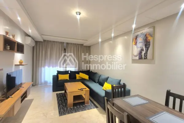 Newly furnished studio apartment of 50m² for long-term rental – Residence with swimming pool