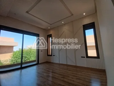 Villa luxueuse et contemporaine a Noria Golf Marrakech 