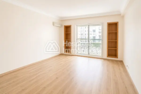 Location appartement vide 180 m² haut standing à Gauthier – Casablanca