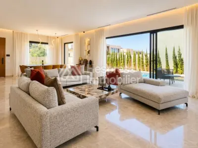 Villa de Luxe de 4 Suites avec Piscine à Louer – Résidence Akenza, Route de l'Ourika, Marrakech