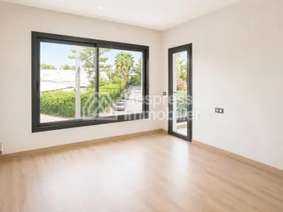 Luxury 85 m² apartment for rent unfurnished – Oasis , Casablanca