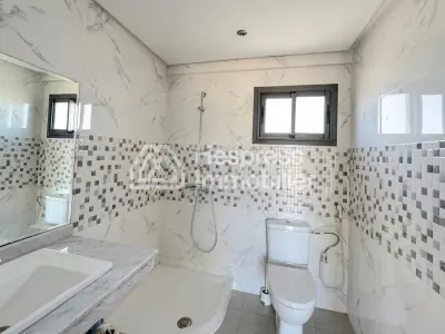 Appartement haut standing de 80 m² avec grande terrasse à louer – Ferme Bretonne, Casablanca
