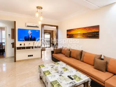 À louer longue durée – spacieux appartement meublé Victor Hugo Marrakech