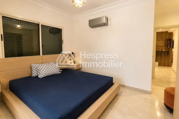 À louer longue durée – spacieux appartement meublé Victor Hugo Marrakech