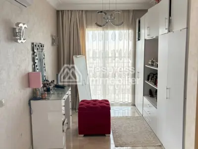 À Vendre – Élégant Appartement de 106 m² dans Résidence Sécurisée à Californie