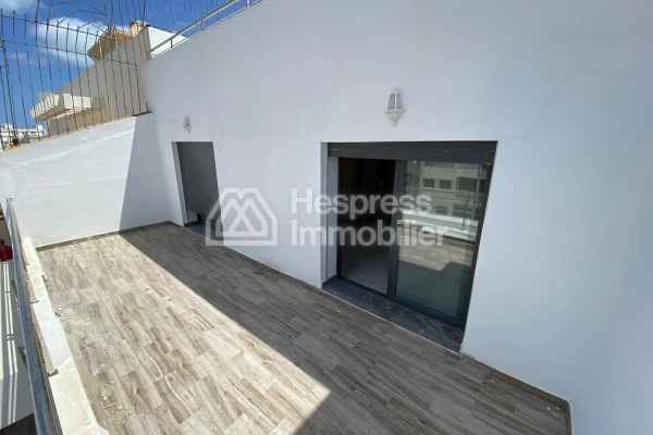 Triplex for sale, 238m² in Tangier