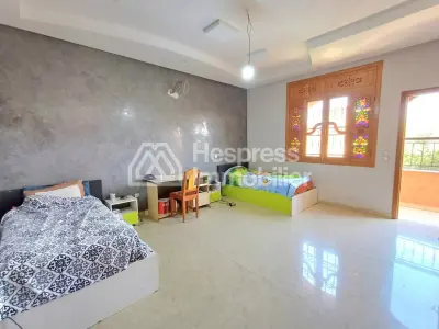 Villa Exceptionnelle à Vendre Marrakech – 380m², 6 Chambres, Puits et Finitions Haut de Gamme