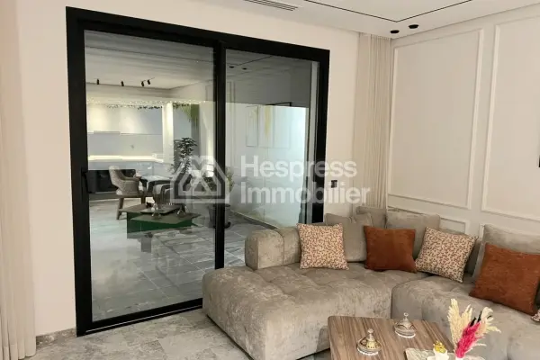 Studio neuf premium de 73 m² avec grande terrasse à louer – Quartier des Hôpitaux