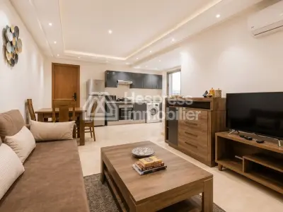 Studio meublé de 50 m² à louer en longue durée R