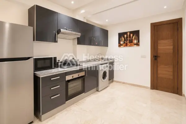 Furnished studio apartment of 50 m² for long-term rental R