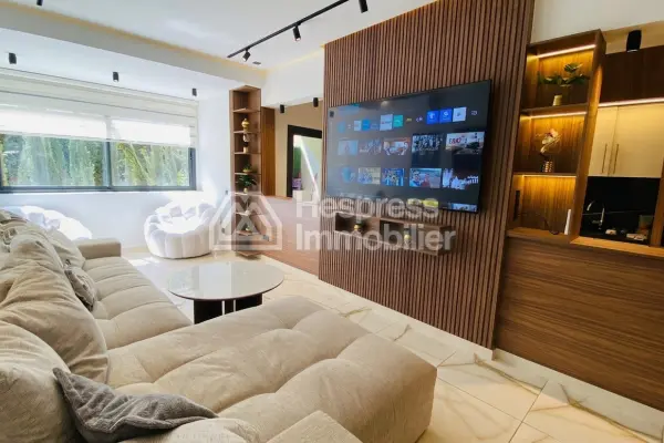 Appartement moderne avec piscine à vendre