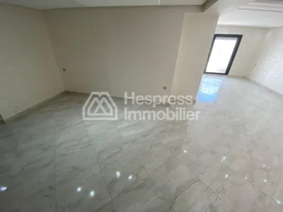 Triplex à vendre, 238m² à Tanger