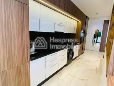 Appartement moderne avec piscine à vendre