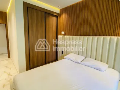 Appartement moderne avec piscine à vendre