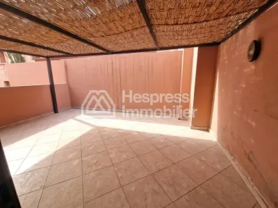 Appartement de 3 chambres avec grande terrasse
