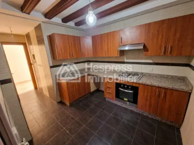 Appartement de 3 chambres avec grande terrasse