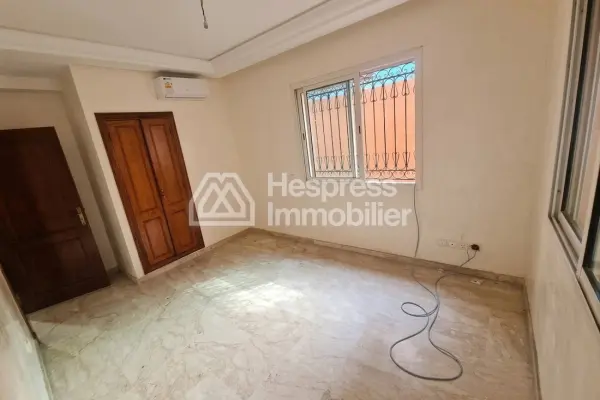 Appartement de 3 chambres avec grande terrasse