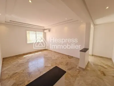 Appartement de 3 chambres avec grande terrasse