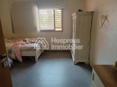 Furnished apartment with 3 bedrooms and large terrace in Gueliz